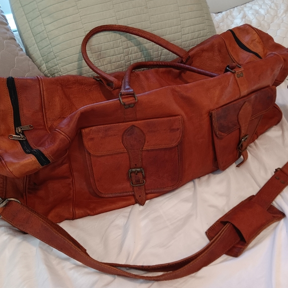 Komals Passion Leather - Picture 4 of 10